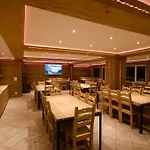 Family Le Vieux Chalet Nocleg ze śniadaniem 3*