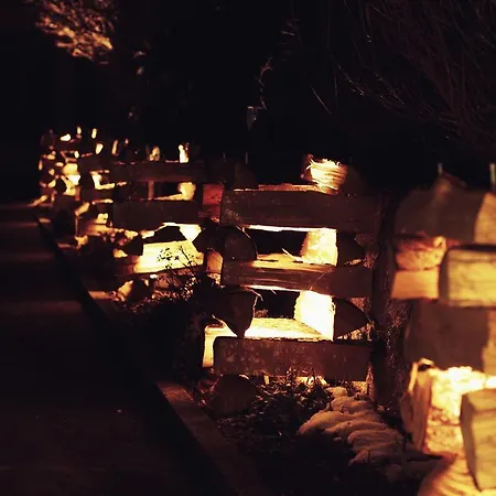 Family Le Vieux Chalet فندق مبيت وإفطار