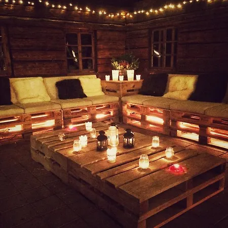 فندق مبيت وإفطار Family Le Vieux Chalet *