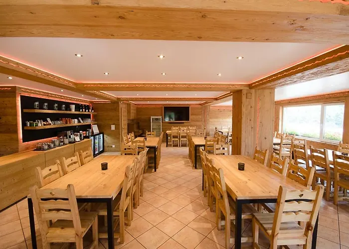 Bed & Breakfast Family Le Vieux Chalet 3*