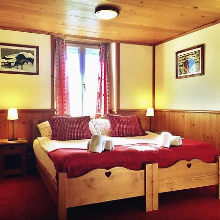 Bed & Breakfast Family Le Vieux Chalet