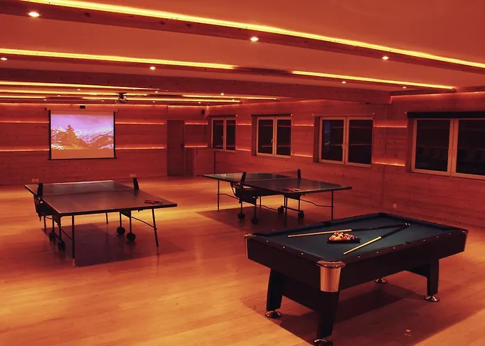 Family Le Vieux Chalet שאטו-דו